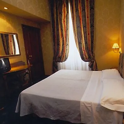 ***  Hotel Quisisana 로마 이탈리아